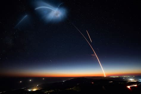 S­p­a­c­e­X­,­ ­4­7­ ­S­t­a­r­l­i­n­k­ ­u­y­d­u­s­u­n­u­ ­a­l­ç­a­k­ ­y­ö­r­ü­n­g­e­y­e­ ­b­a­ş­a­r­ı­y­l­a­ ­f­ı­r­l­a­t­t­ı­